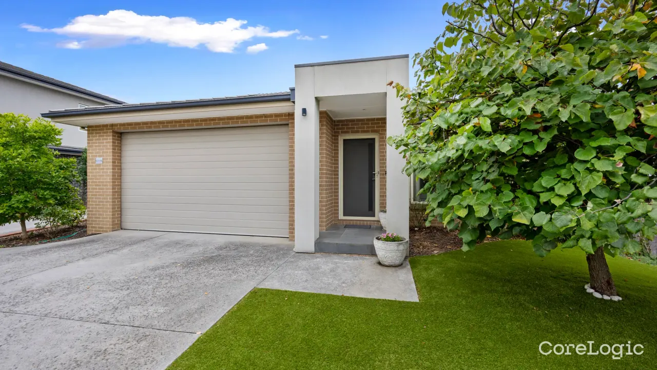 3-bedroom house at 1/2 Old Warrandyte Road, Maroondah Council, Victoria