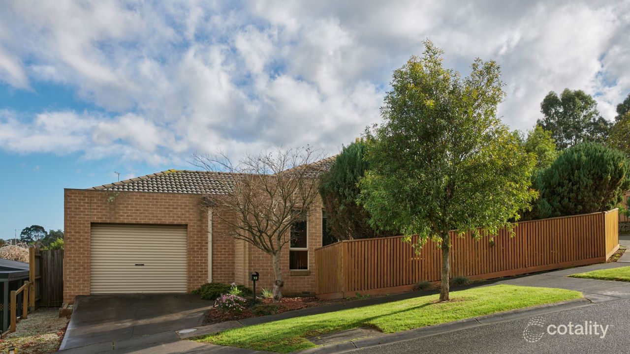 2-bedroom unit at 13 Rowan Walk, Drouin, VIC 3818, Baw Baw, Victoria
