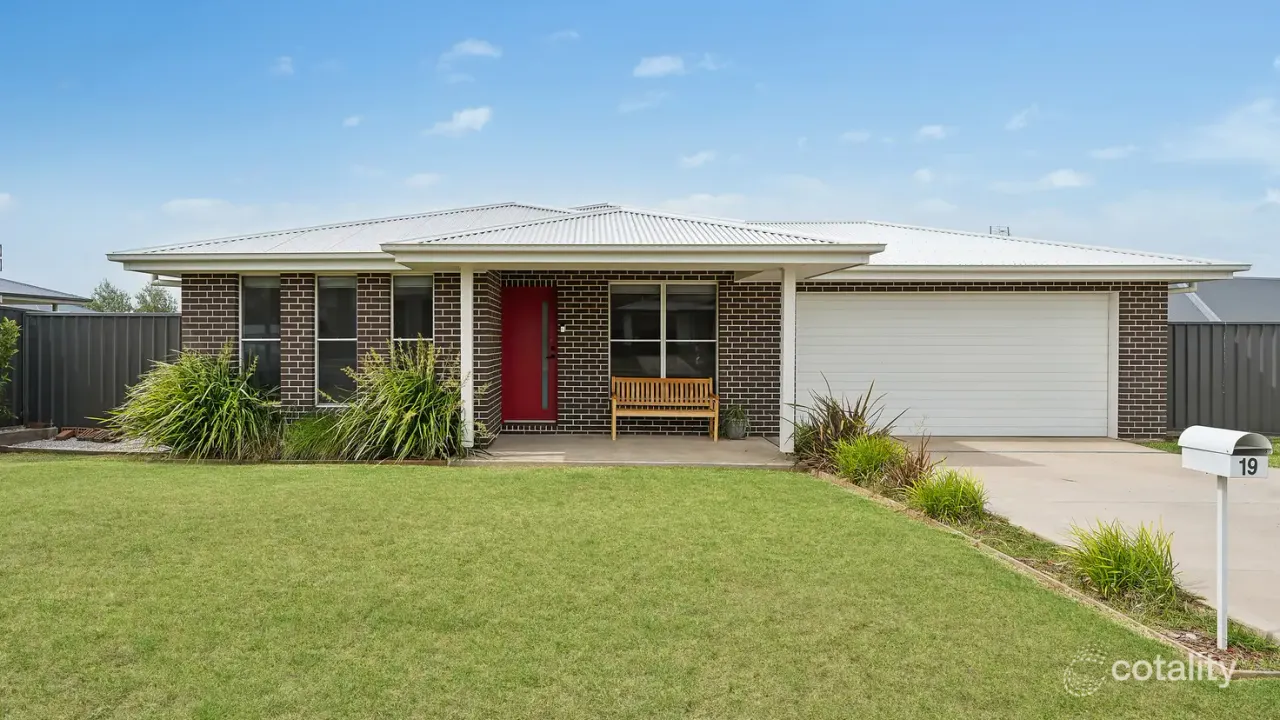 4-bedroom house at 19 Enfield Avenue, Caerleon, NSW 2850, Mid-Western Council, New South Wales