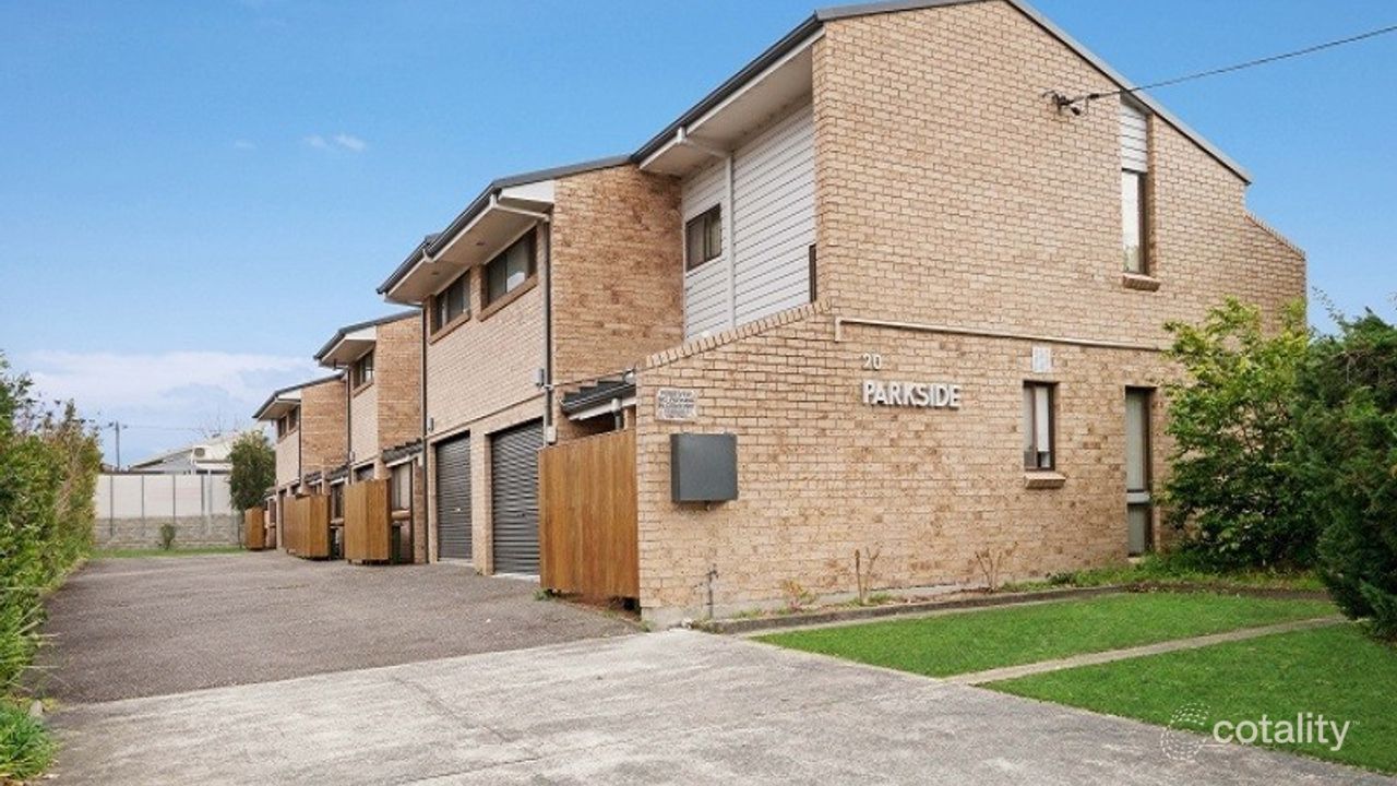 2-bedroom unit at 2/20 Russell Street, East Gosford, NSW 2250, Central Coast Council, New South Wales