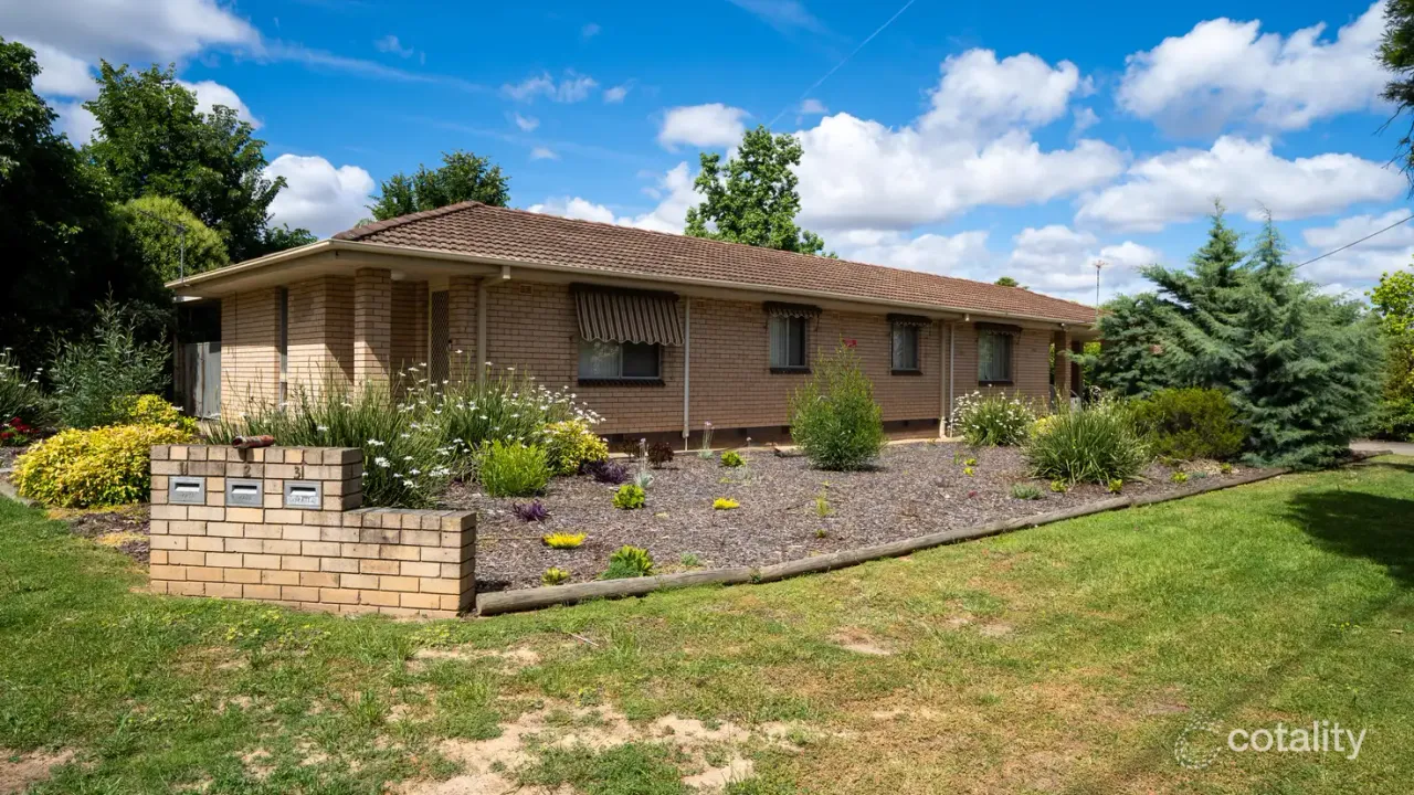 2-bedroom unit at 3/2 Raye Street, Tolland, NSW 2650, Wagga Wagga Council, New South Wales
