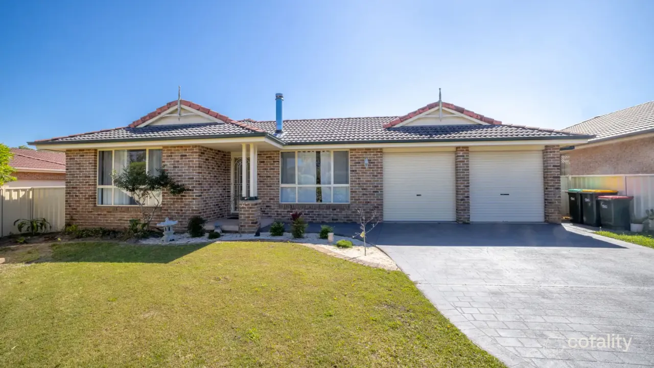 3-bedroom house at 7 Thora Close, Forster, NSW 2428, Mid-Coast, New South Wales
