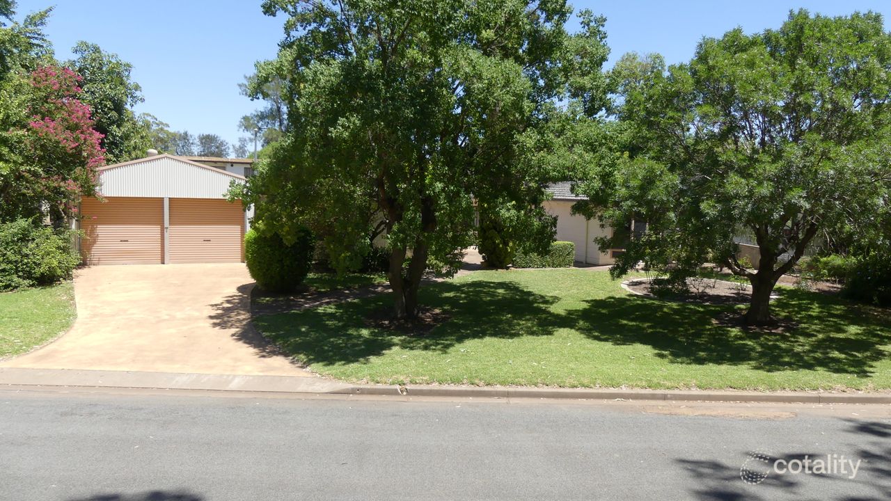 4-bedroom house at 7 Macquarie Drive, Warren, NSW 2824, Warren Council, New South Wales