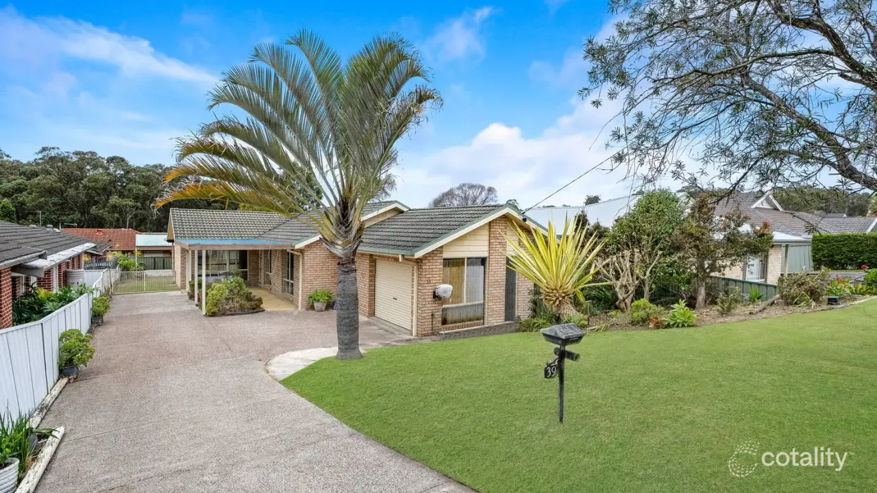 4-bedroom house at 39 Rosemary Row, Rathmines, NSW 2283, Lake Macquarie, New South Wales