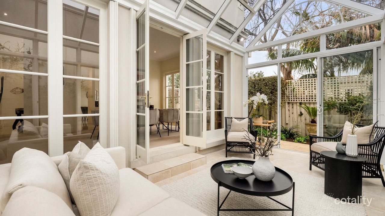 3-bedroom unit at 2/5 Sussex Street, Brighton, VIC 3186, Bayside (Vic.), Victoria