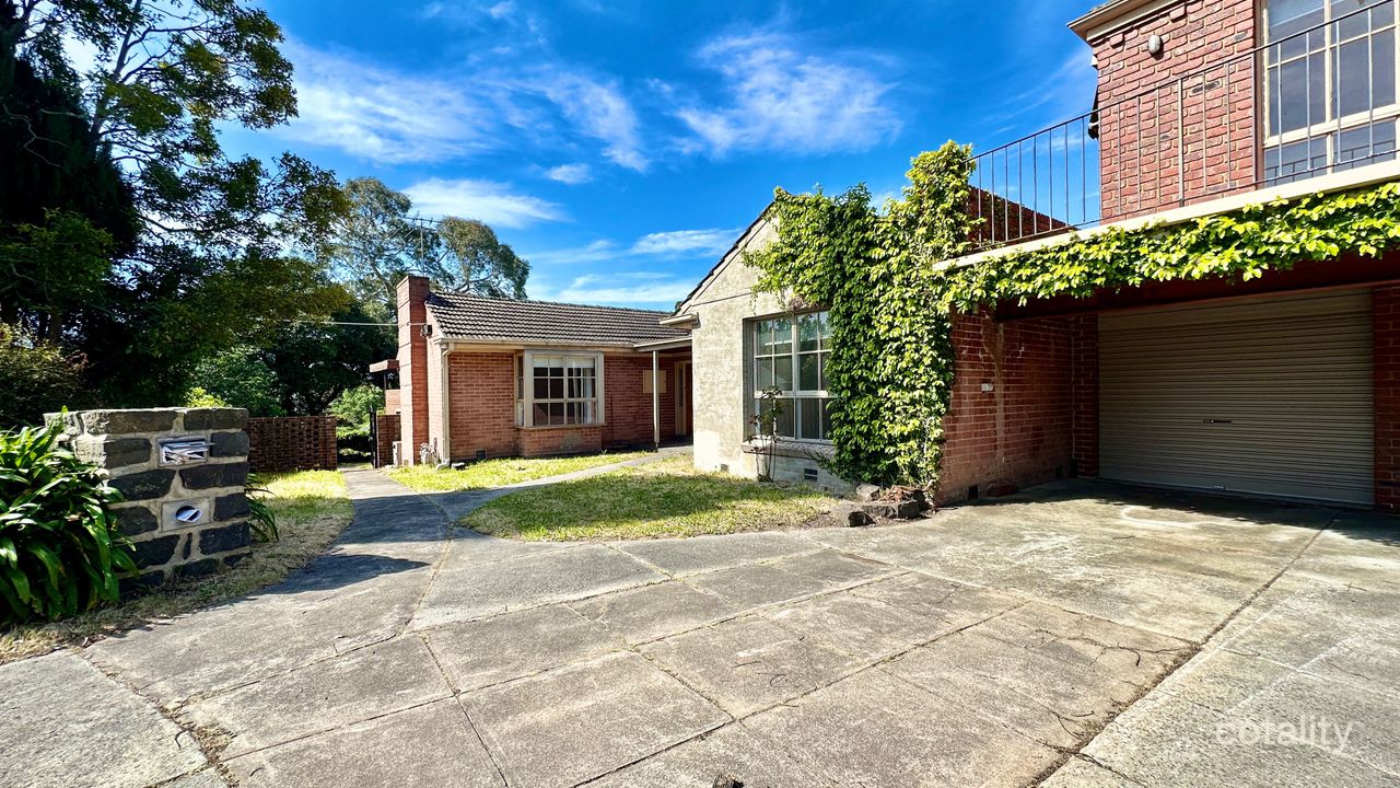 7-bedroom unit at 4 Rogerson Court, Balwyn, VIC 3103, Boroondara Council, Victoria