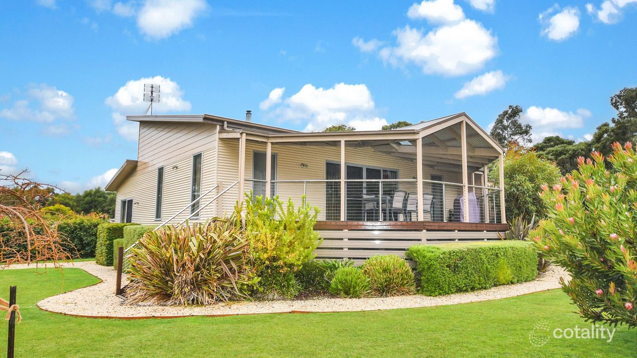 3-bedroom house at 2 Evans Place, Halls Gap, VIC 3381, Northern Grampians Council, Victoria