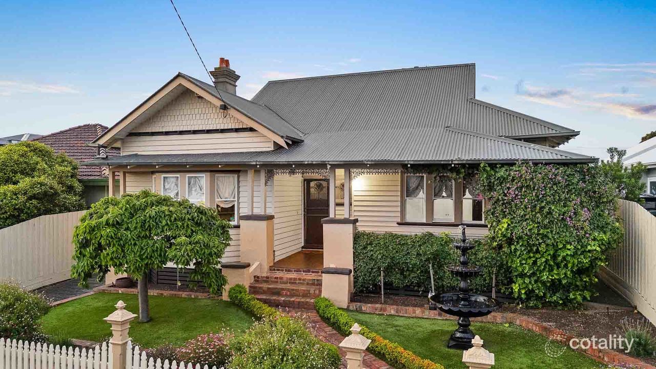 4-bedroom house at 33 Edithvale Road, Edithvale, VIC 3196, Kingston Council, Victoria