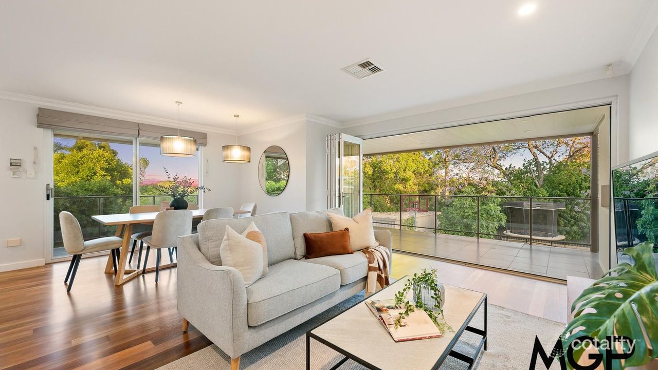 4-bedroom house at 2 Linton Road, Attadale, WA 6156, Melville, Western Australia