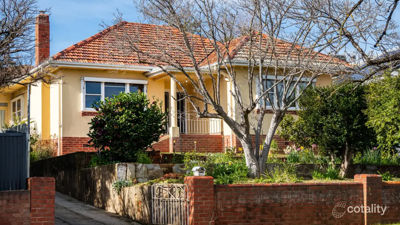 3-bedroom house at 618 Schubach Street, East Albury, NSW 2640, Albury, New South Wales
