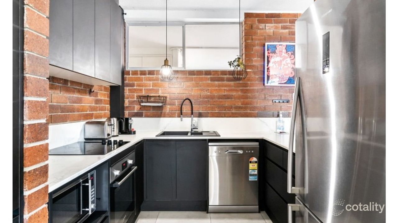 2-bedroom unit at 1/32 Powell Crescent, Coolangatta, QLD 4225, Gold Coast Council, Queensland