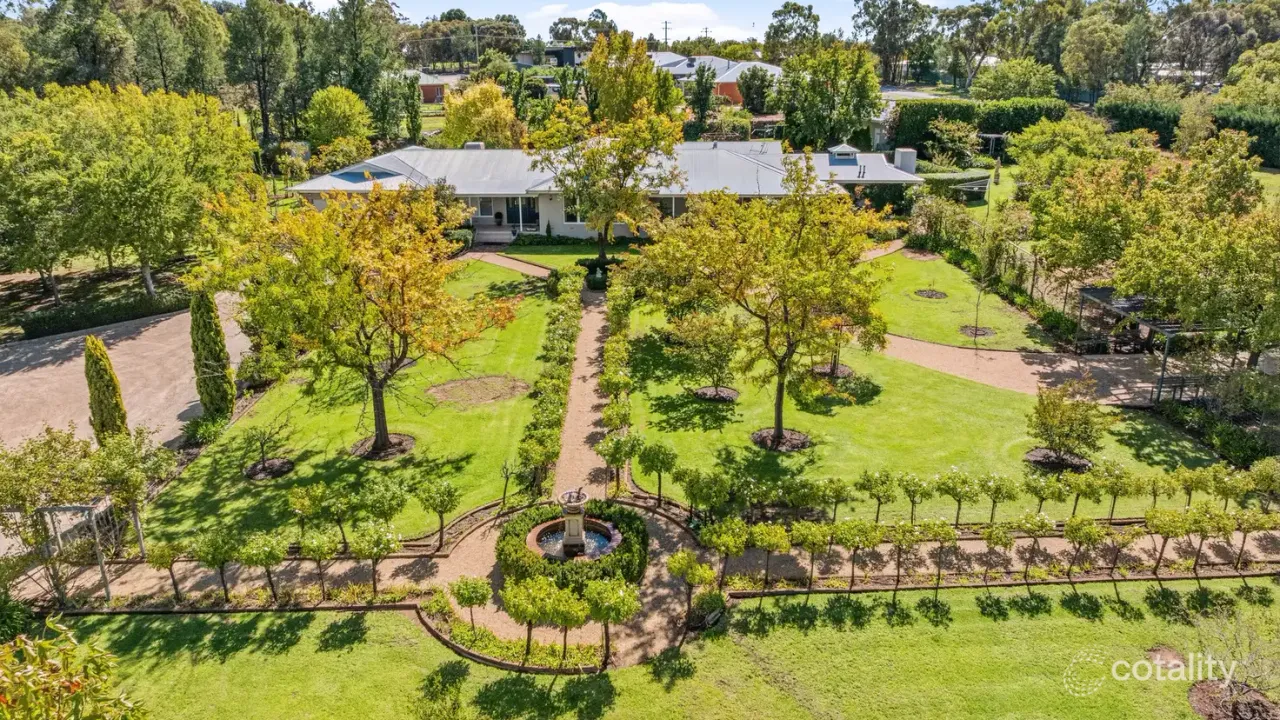 4-bedroom house at 2395 Millwood Road, Coolamon, NSW 2701, Coolamon, New South Wales