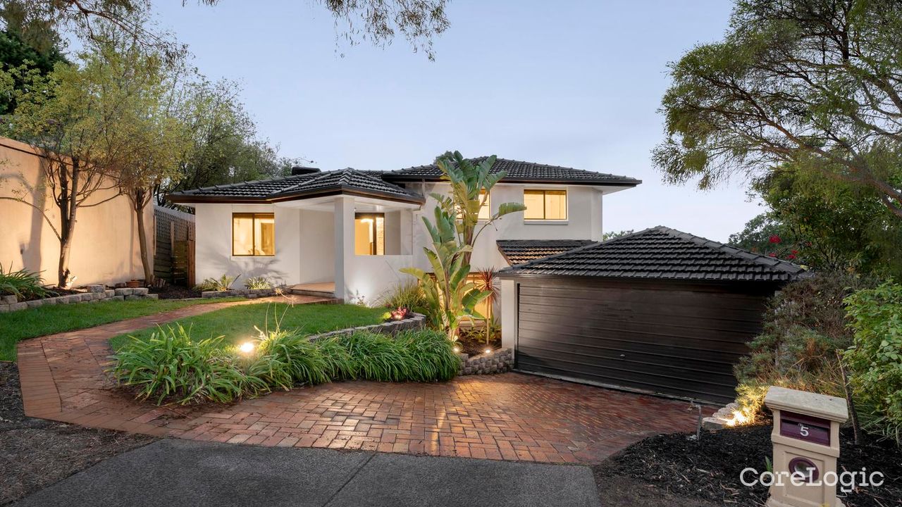 4-bedroom house at 5 Longstaff Court, Manningham Council, Victoria