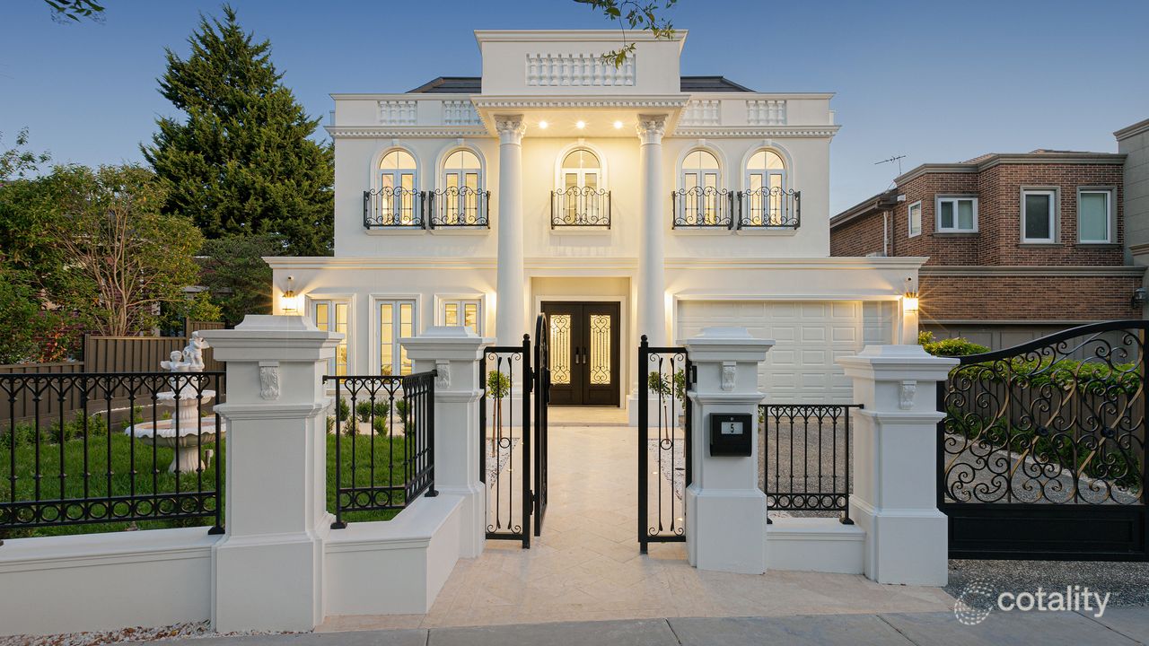 5-bedroom house at 5 Hertford Crescent, Balwyn, VIC 3103, Boroondara Council, Victoria