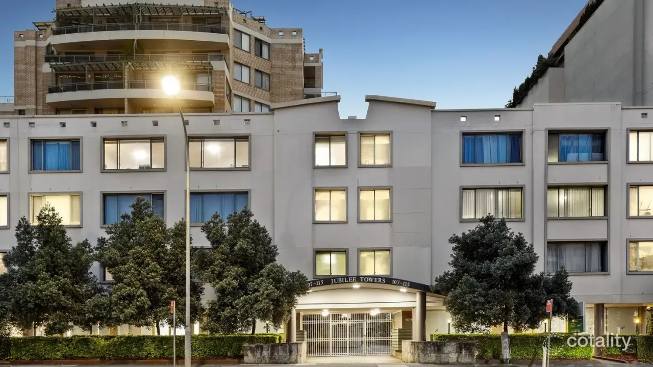 2-bedroom unit at 19/107-115 Pacific Highway, Hornsby, NSW 2077, Hornsby Council, New South Wales