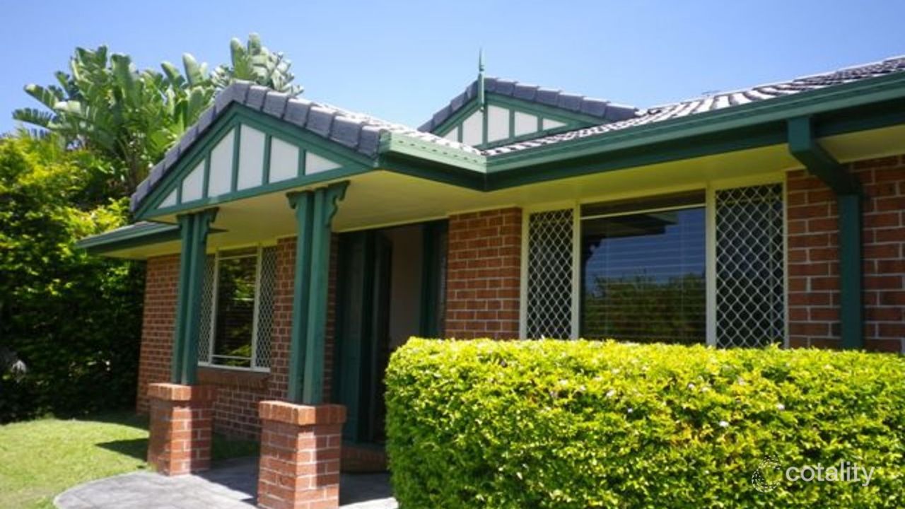 6-bedroom house at 15 Cherry Hill Crescent, Parkwood, QLD 4214, Gold Coast, Queensland