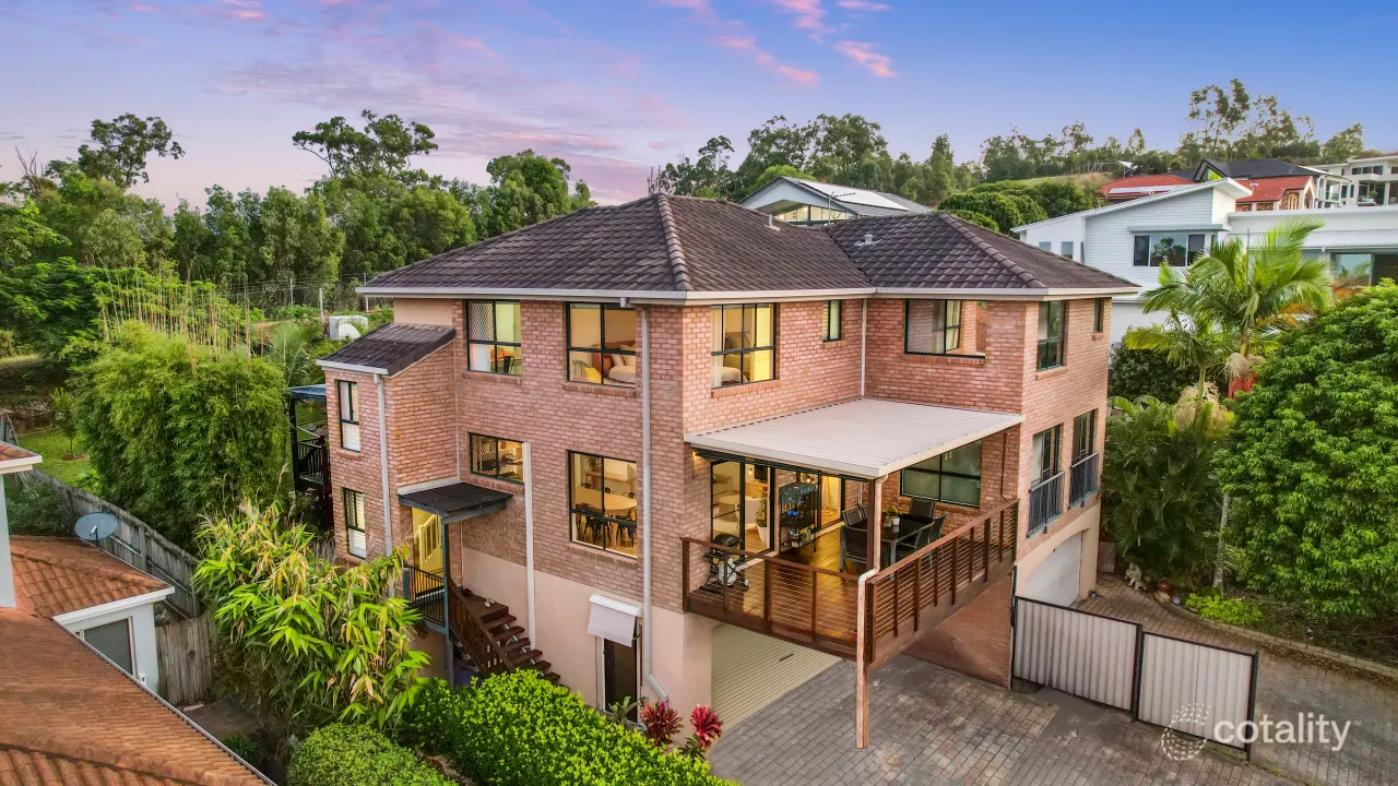 4-bedroom unit at 1/86 Kincaid Drive, Highland Park, QLD 4211, Gold Coast Council, Queensland