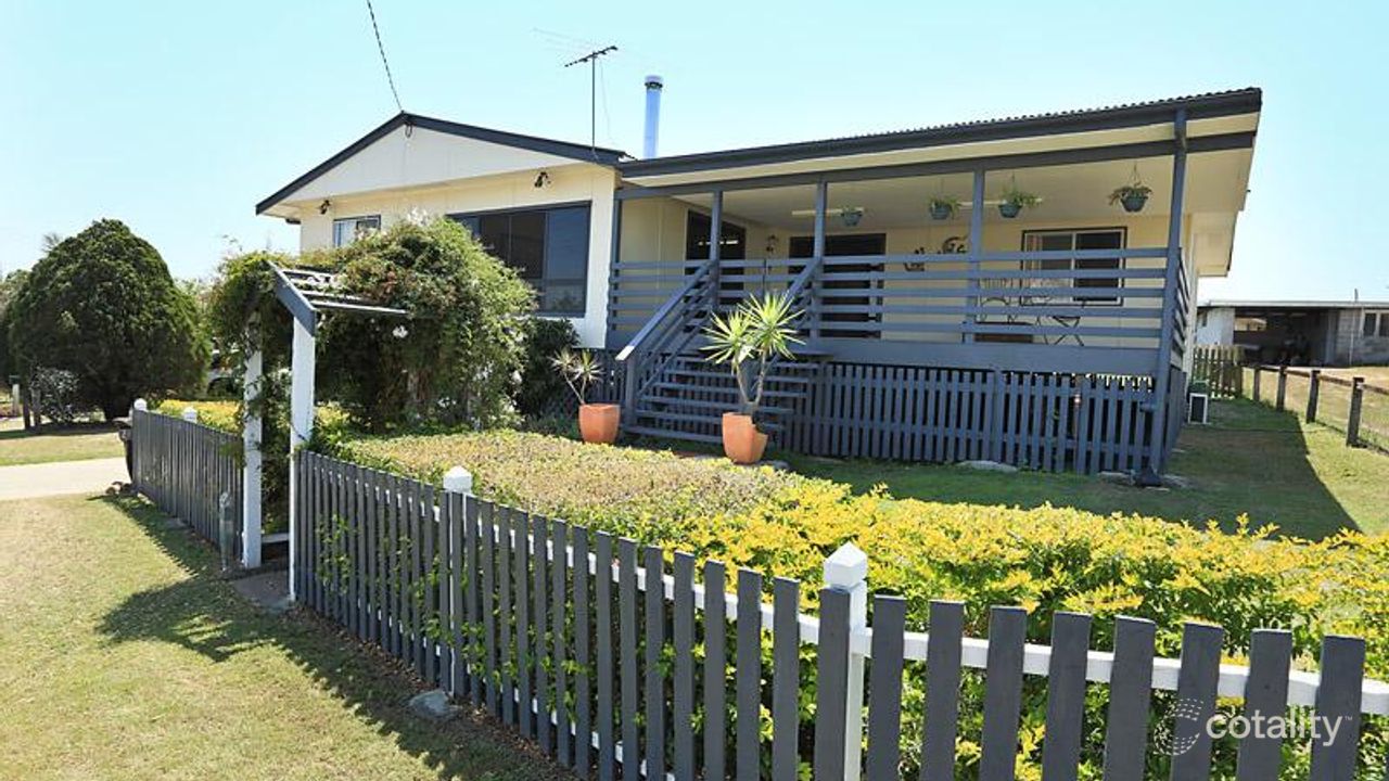 5-bedroom house at 2 Archer Street, Calliope, QLD 4680, Gladstone, Queensland