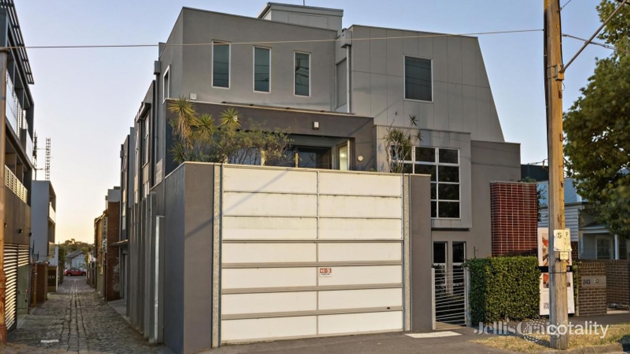 3-bedroom unit at 6/243 Union Road, Moonee Ponds, VIC 3039, Moonee Valley Council, Victoria