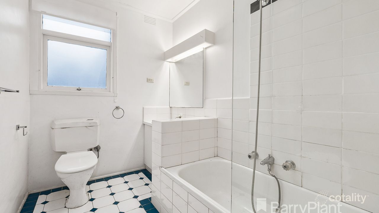 4-bedroom house at 15 Palmerston Avenue, Templestowe Lower, VIC 3107, Manningham Council, Victoria