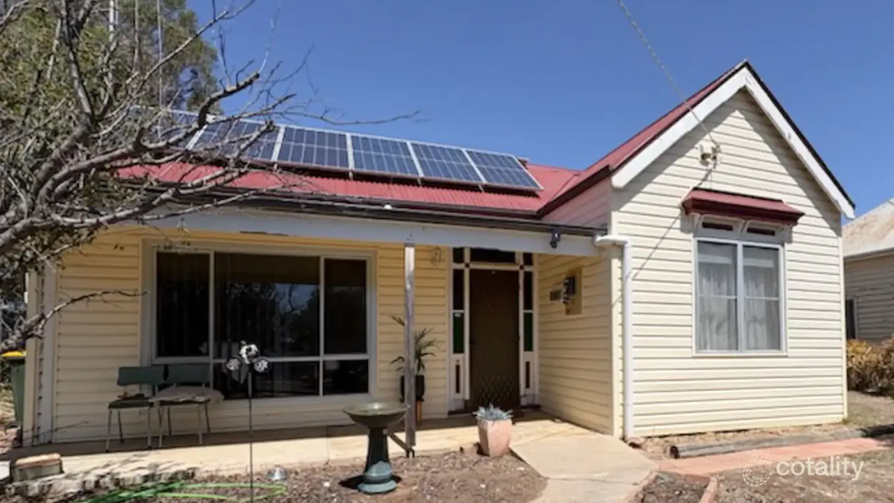 3-bedroom house at 8 Durham Ox Road, Pyramid Hill, VIC 3575, Loddon, Victoria