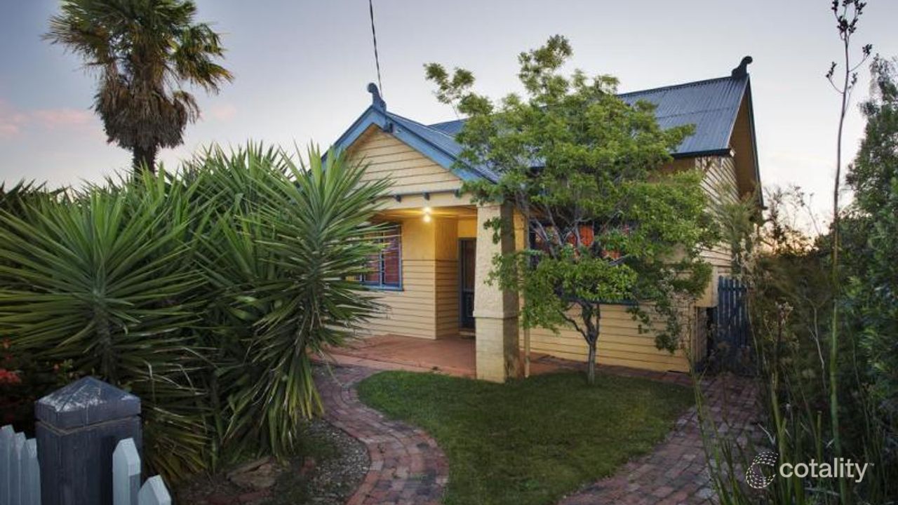 3-bedroom house at 96 Neale Street, Kennington, VIC 3550, Greater Bendigo Council, Victoria