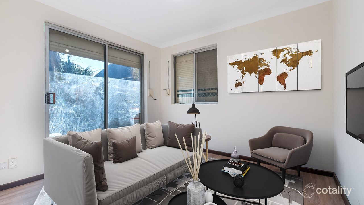 5-bedroom house at 3 Larkspur Cross, Yangebup, WA 6164, Cockburn, Western Australia