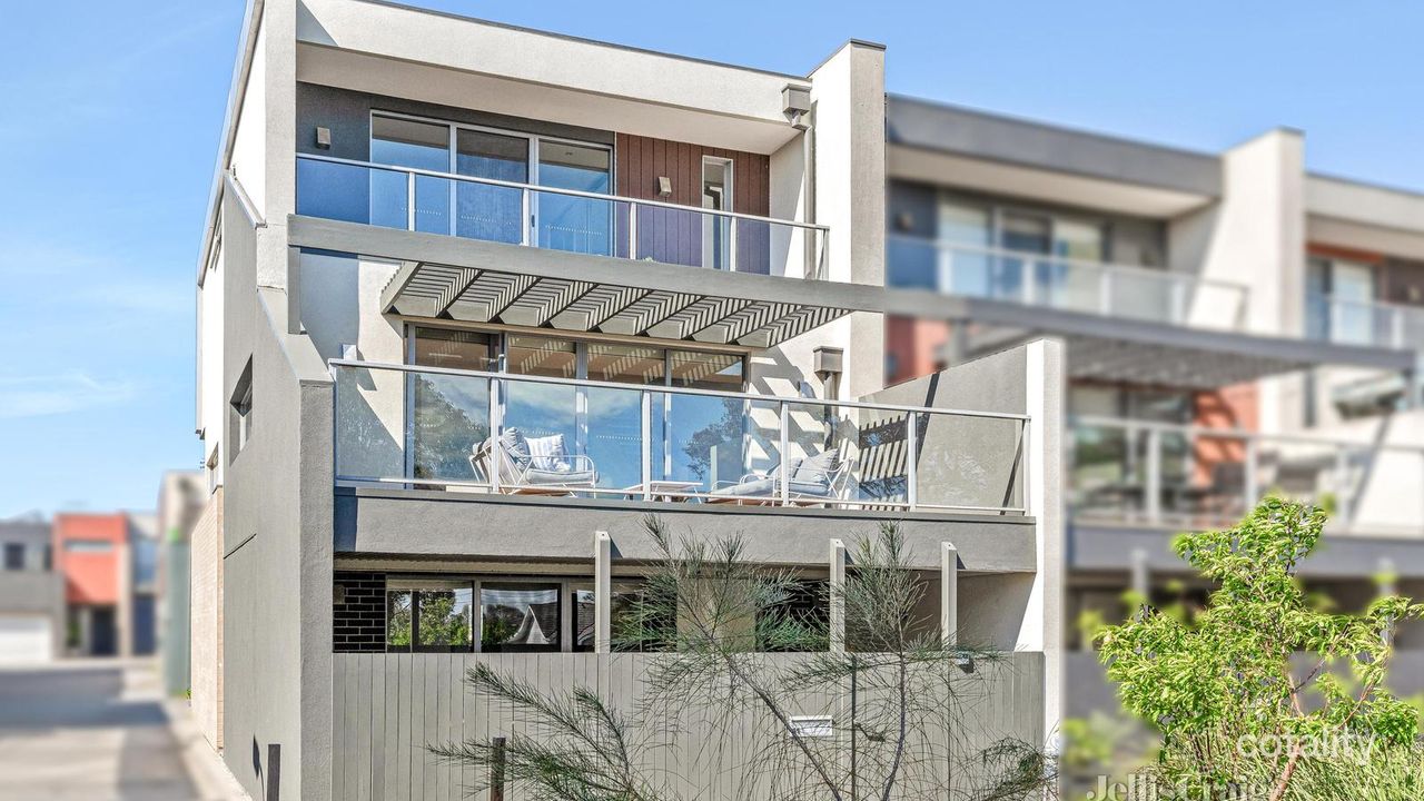 3-bedroom unit at 11 Silverbanks Grove, Mentone, VIC 3194, Kingston Council, Victoria