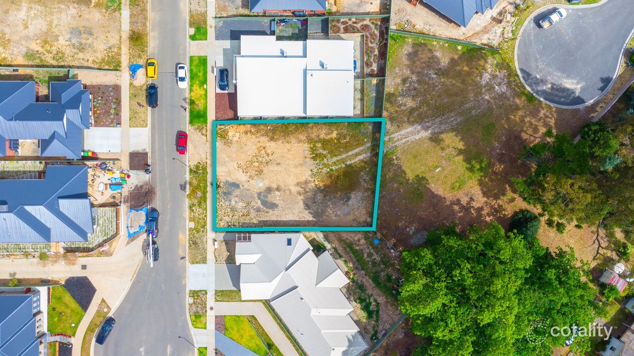 4-bedroom unit at 11 Nyora Grove, Mount Helen, VIC 3350, Ballarat Council, Victoria