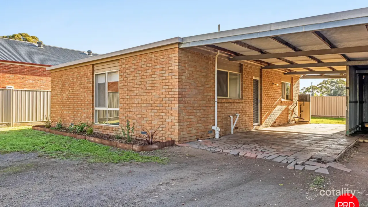 2-bedroom unit at 1/7A Waratah Road, Huntly, VIC 3551, Greater Bendigo, Victoria