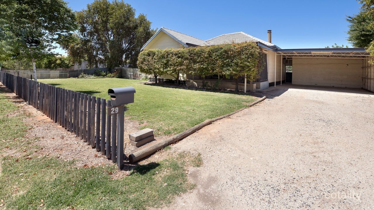 3-bedroom house at 29 Moa Street, Balranald, NSW 2715, Balranald Council, New South Wales
