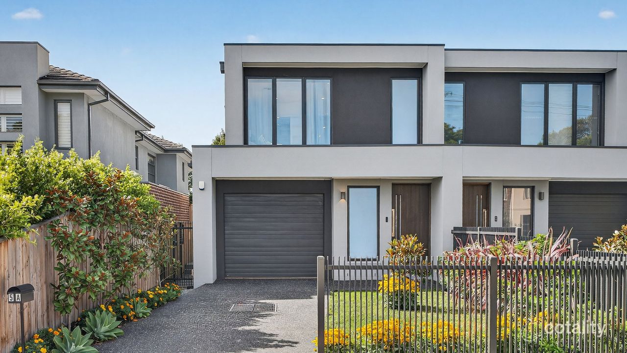 4-bedroom unit at 5A Majdal Street, Bentleigh East, VIC 3165, Glen Eira, Victoria