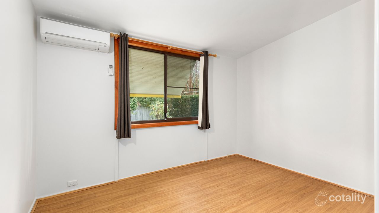 3-bedroom house at 33 Lillihina Avenue, Cromer, NSW 2099, Northern Beaches, New South Wales