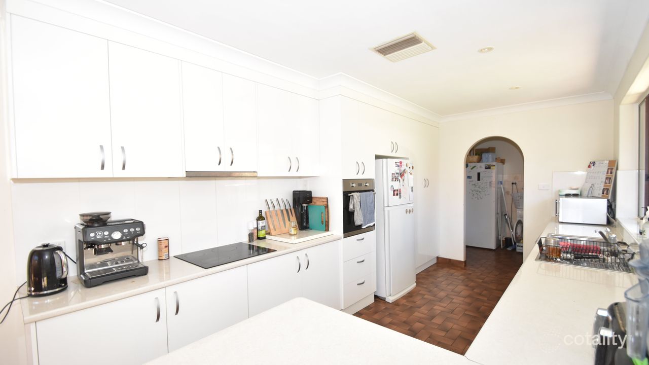 4-bedroom house at 6 Timbira Street, Braitling, NT 0870, Alice Springs, Northern Territory