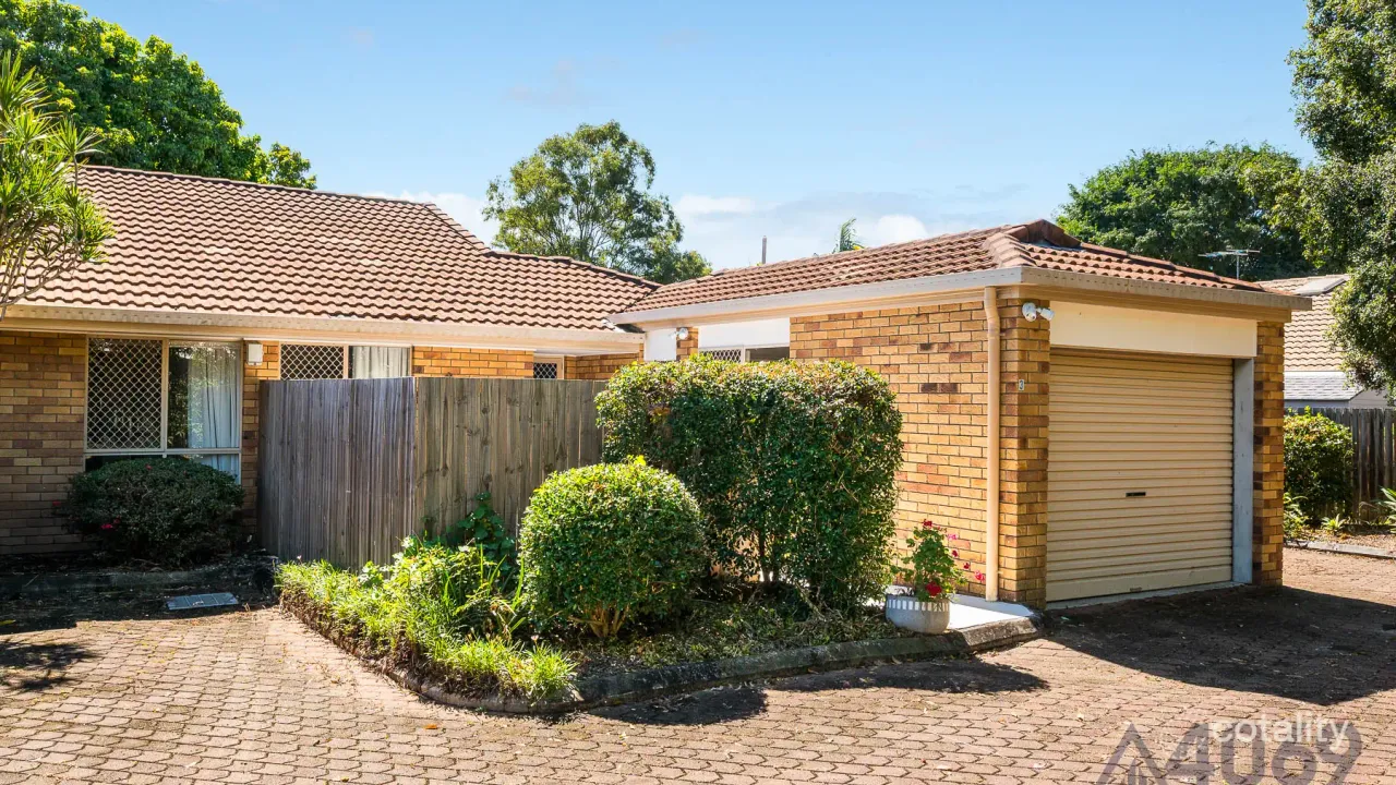 3-bedroom unit at 3/6 Golden Crest Place, Bellbowrie, QLD 4070, Brisbane Council, Queensland