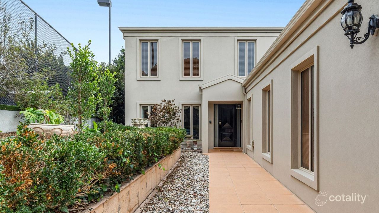 4-bedroom house at 15 Bruarong Crescent, Frankston South, VIC 3199, Frankston, Victoria