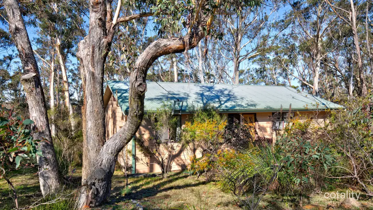 3-bedroom house at 70 Delmonte Avenue, Medlow Bath, NSW 2780, Blue Mountains Council, New South Wales