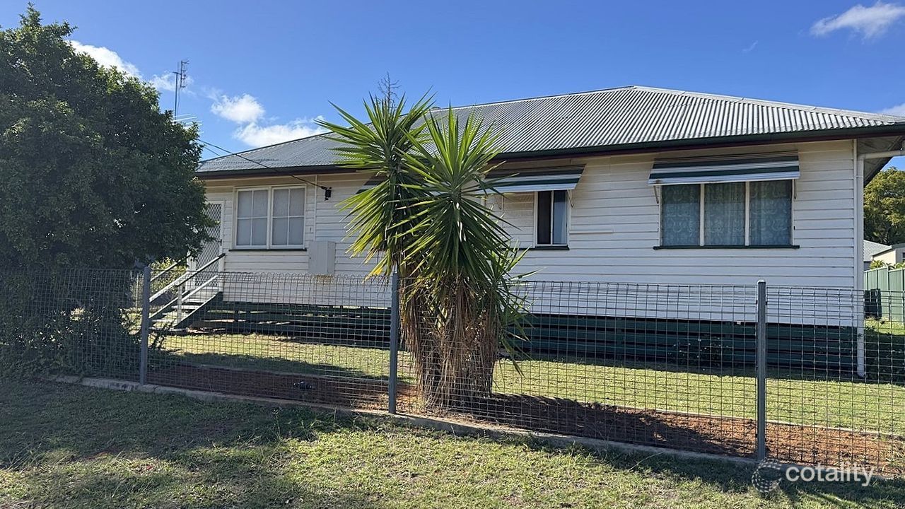 2-bedroom house at 5 Dorney Street, Chinchilla, QLD 4413, Western Downs, Queensland