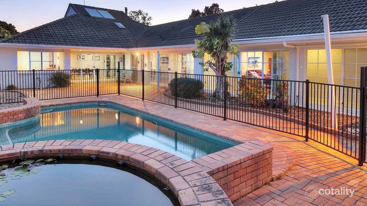 5-bedroom house at 160 Hellawell Road, Sunnybank Hills, QLD 4109, Brisbane Council, Queensland