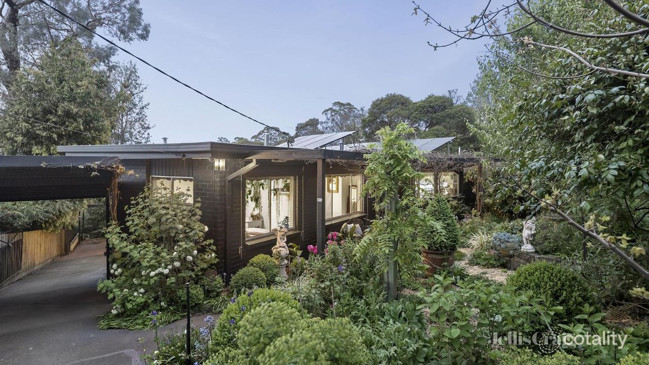 3-bedroom house at 3 Pytchley Road, Croydon, VIC 3136, Maroondah Council, Victoria