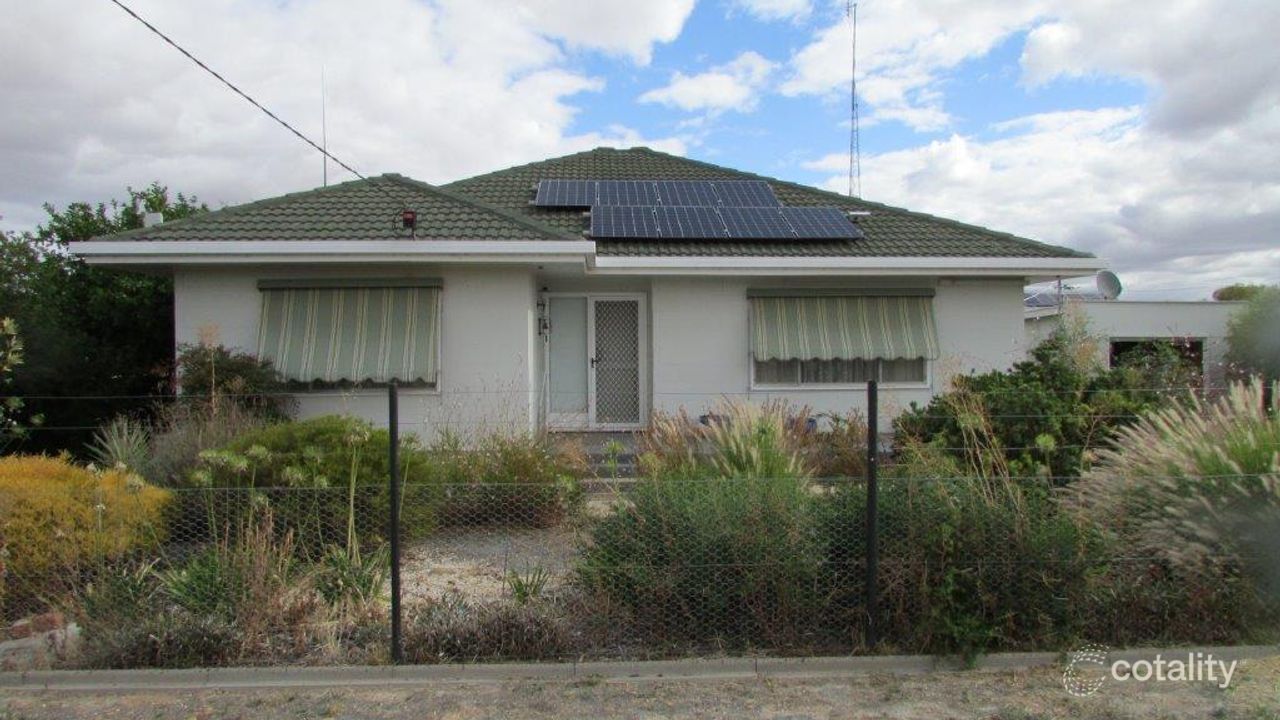 3-bedroom house at 1 Lalor Street, Beulah, VIC 3395, Yarriambiack Council, Victoria