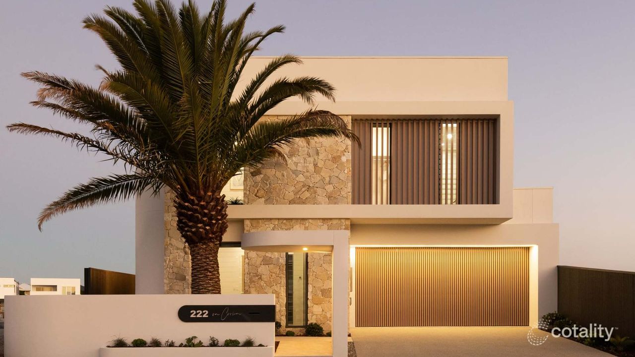 5-bedroom house at 222 Coolum Parade, Newport, QLD 4020, Moreton Bay, Queensland