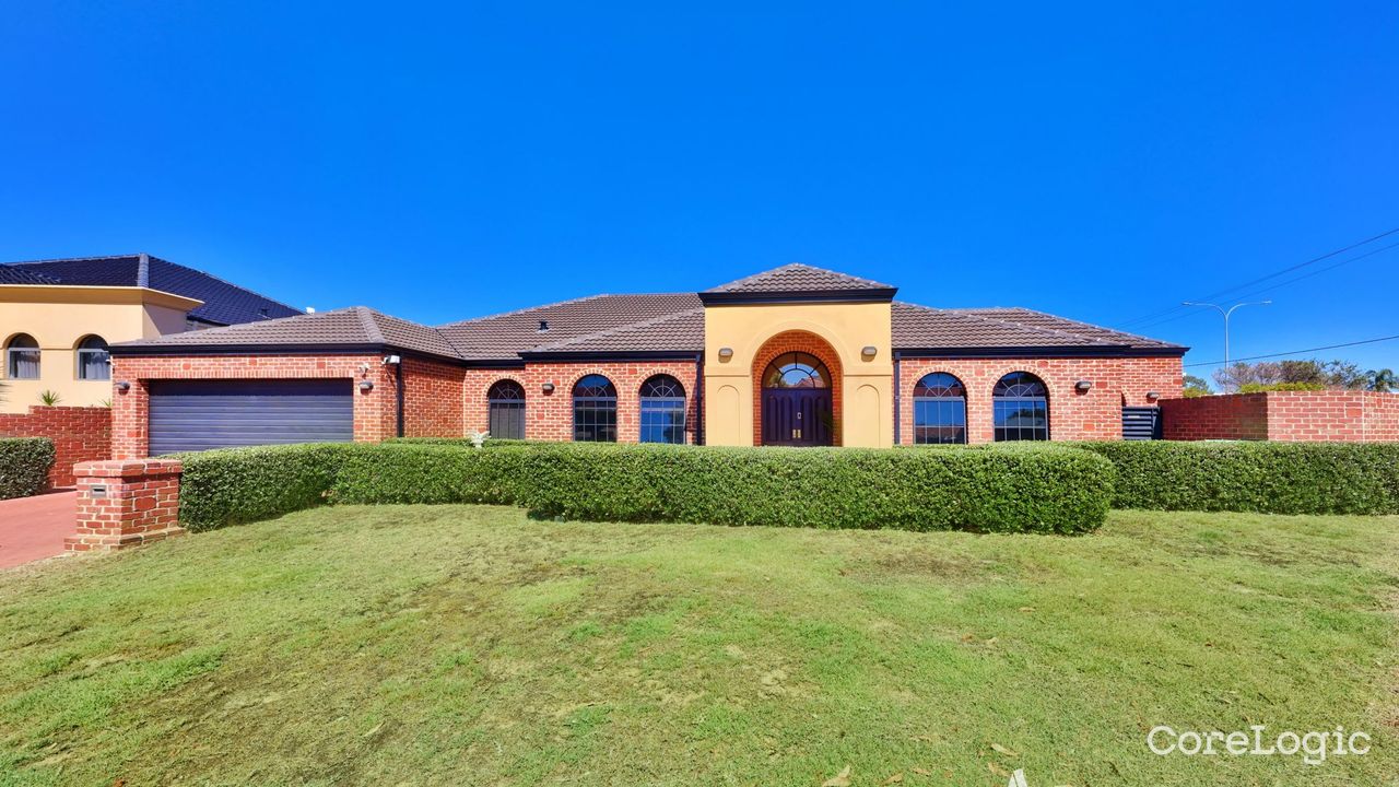 4-bedroom house at 11 Nannup Mews, Stirling Council, Western Australia