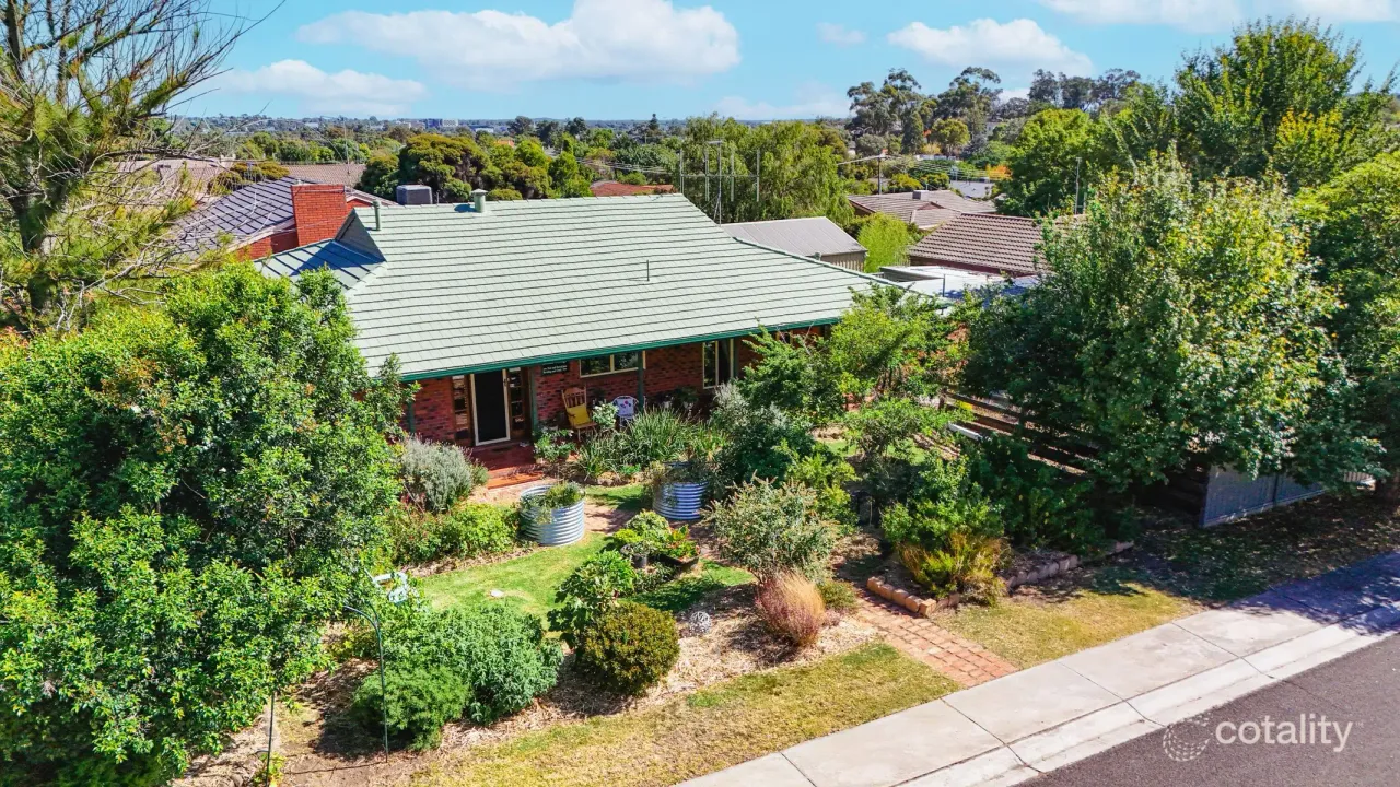 4-bedroom house at 15 Houlahan Street, Kennington, VIC 3550, Greater Bendigo Council, Victoria
