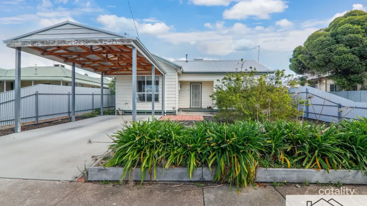 3-bedroom unit at 2/114 Bennett Road, Horsham, VIC 3400, Horsham, Victoria