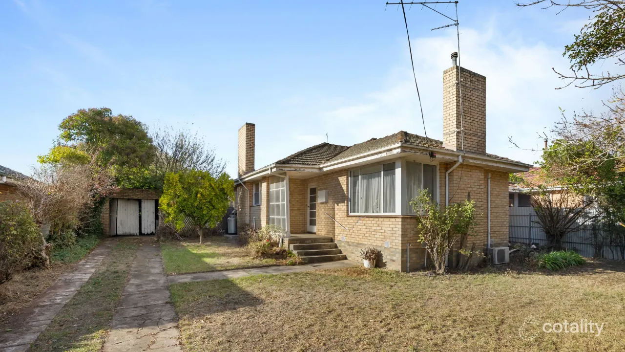 3-bedroom house at 142 Montgomery Street, Lake Bolac, VIC 3351, Ararat Council, Victoria