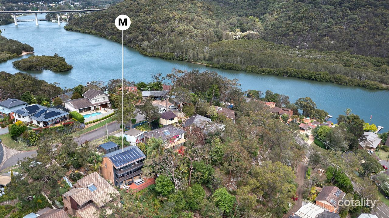 4-bedroom house at 3 Roosevelt Place, Bonnet Bay, NSW 2226, Sutherland Council, New South Wales