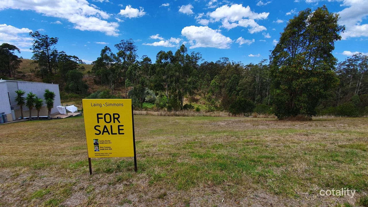 3-bedroom unit at 11 Gum Blossom Place, Tallwoods Village, NSW 2430, Mid-Coast Council, New South Wales
