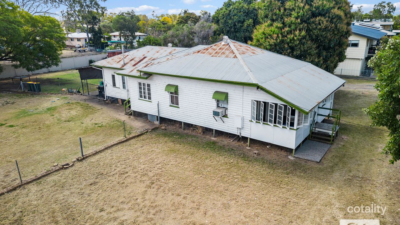 4-bedroom house at 73 Retro Street, Emerald, QLD 4720, Central Highlands (Qld), Queensland