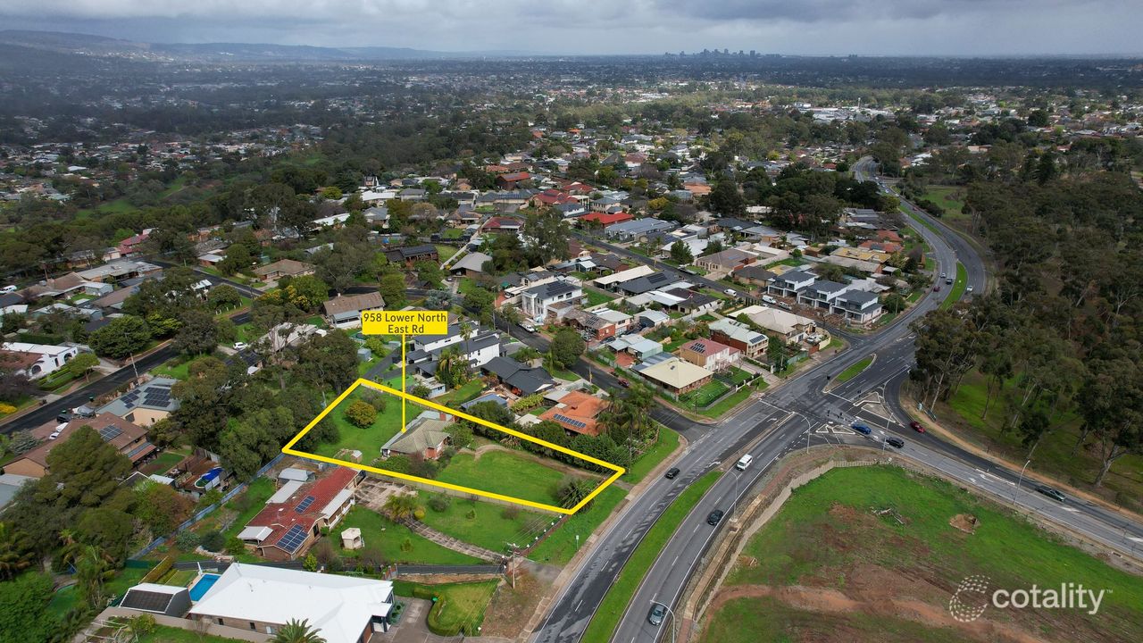 3-bedroom house at 958 Lower North East Road, Highbury, SA 5089, Tea Tree Gully Council, South Australia